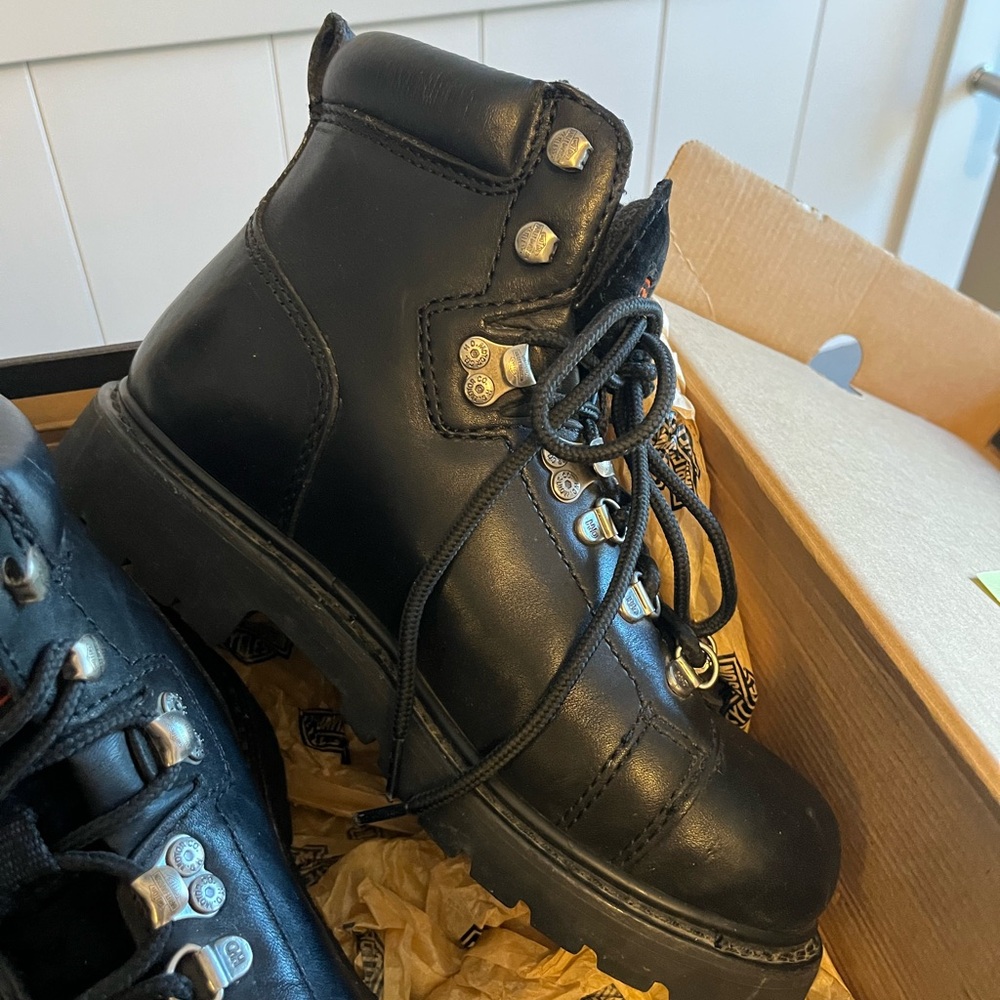 Harley-Davidson Black Women’s Leather Lace-Up Moto Boots - Picture 7 of 8